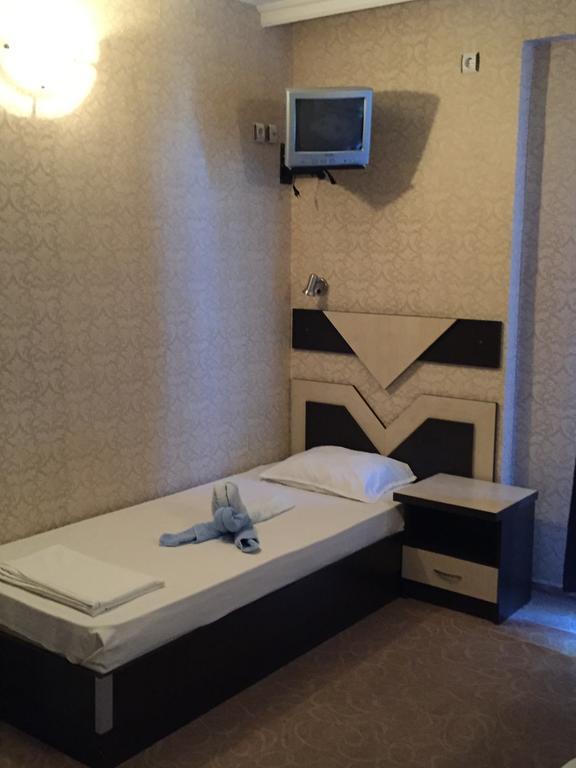 Elvira Hotel 拉夫达 客房 照片