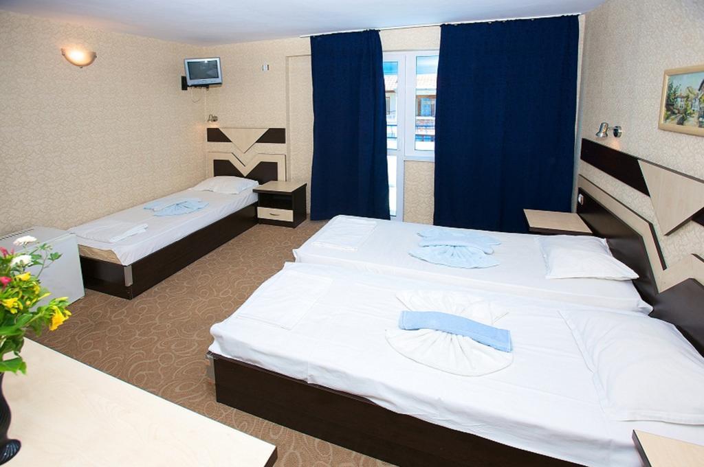 Elvira Hotel 拉夫达 客房 照片