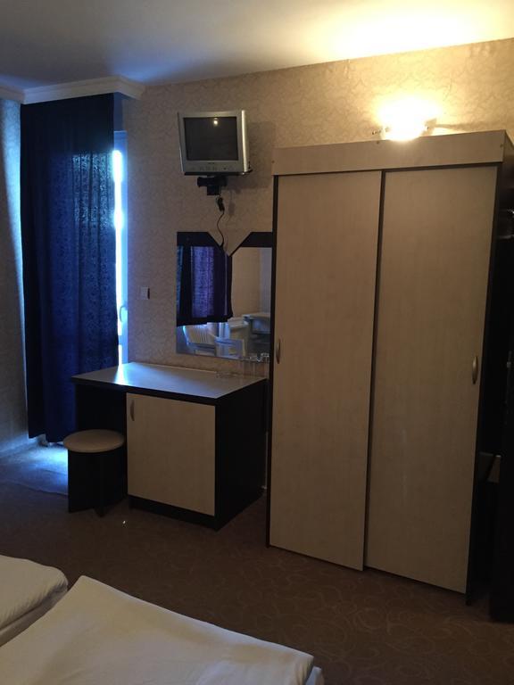 Elvira Hotel 拉夫达 客房 照片